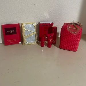 Valentino beauty, six piece gift set. Studded logo pouch, mirrored compact